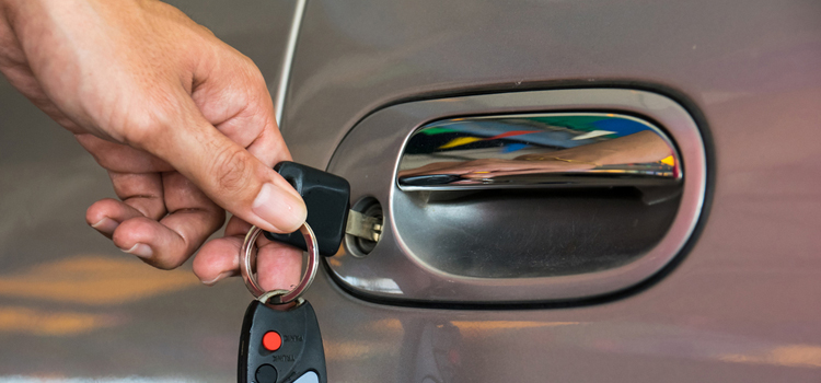 Car door lock repair in Marina